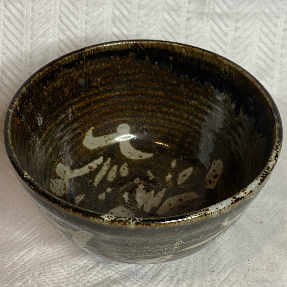 Japanese pottery rice bowl.